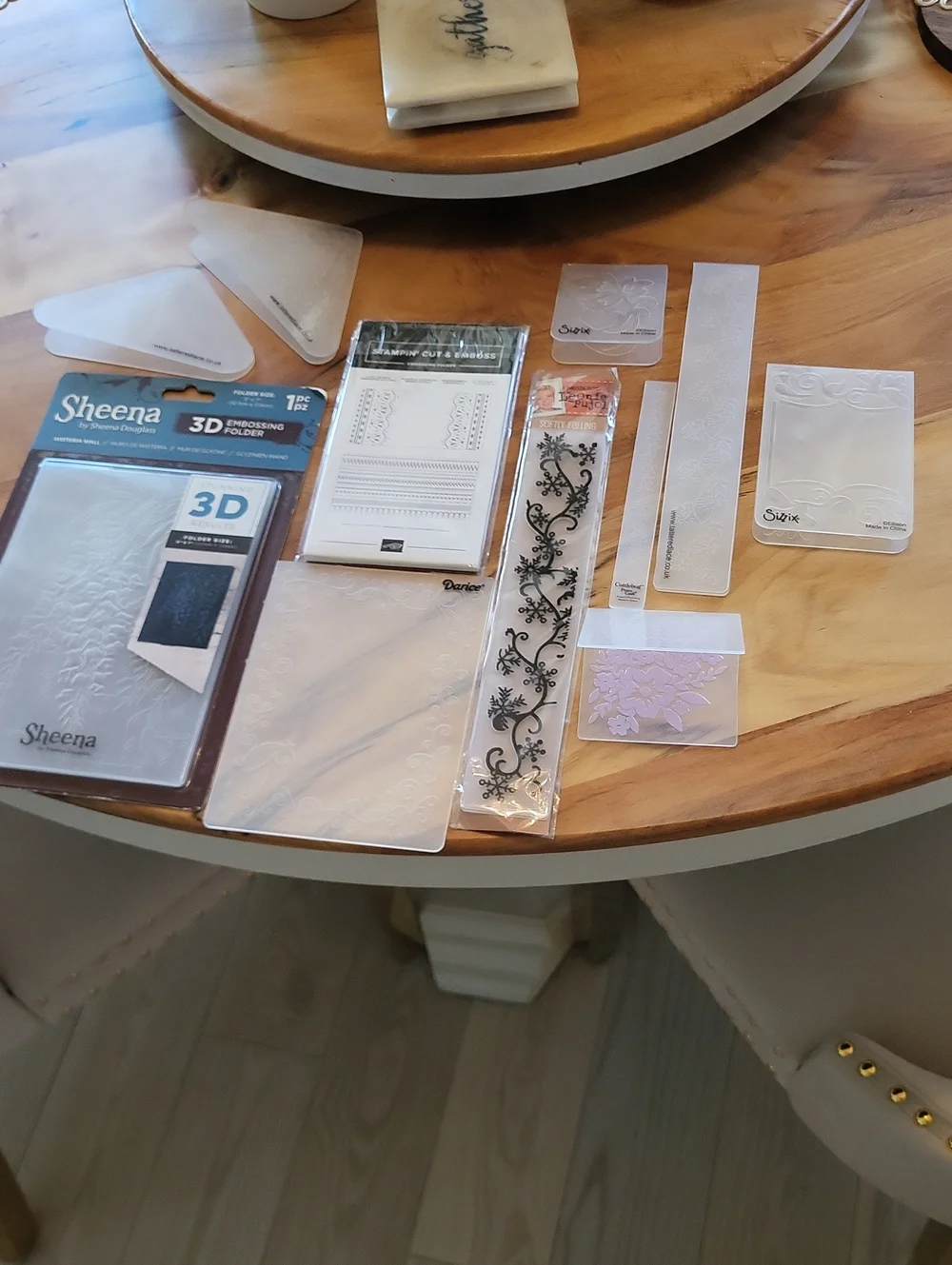 3D Embossing Folder Pack – Clear/White Embossing Accessories